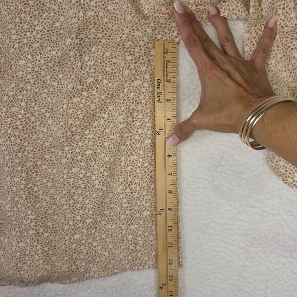 Worthington Spotted Button-Down Blouse Women’s 1X Neutral Tan Print - Picture 6 of 16